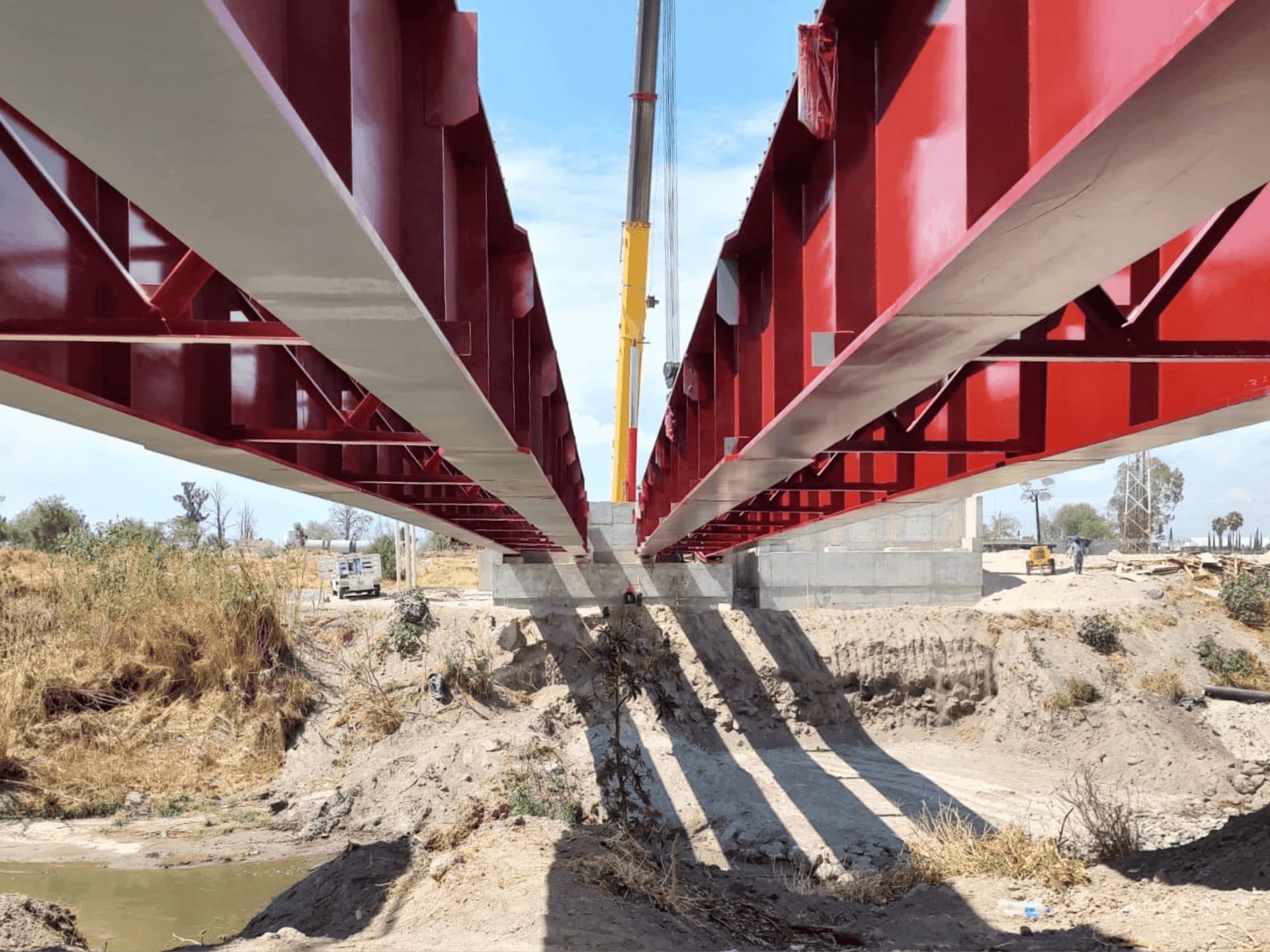 Puente Celanese — vista inferior de trabes